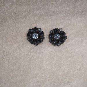 Clip on earrings black metal blue rhinestones